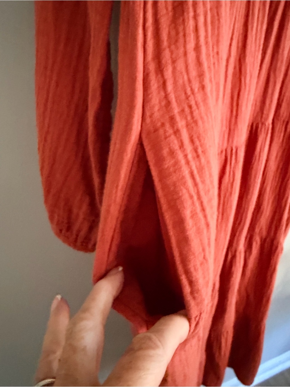 Universal Thread Women's Bell Long Sleeve Tiered Gauze Dress. V-neck size M - Picture 7 of 9
